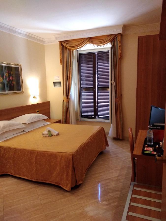 Magic House Ξενοδοχείο Ρώμη Εξωτερικό φωτογραφία